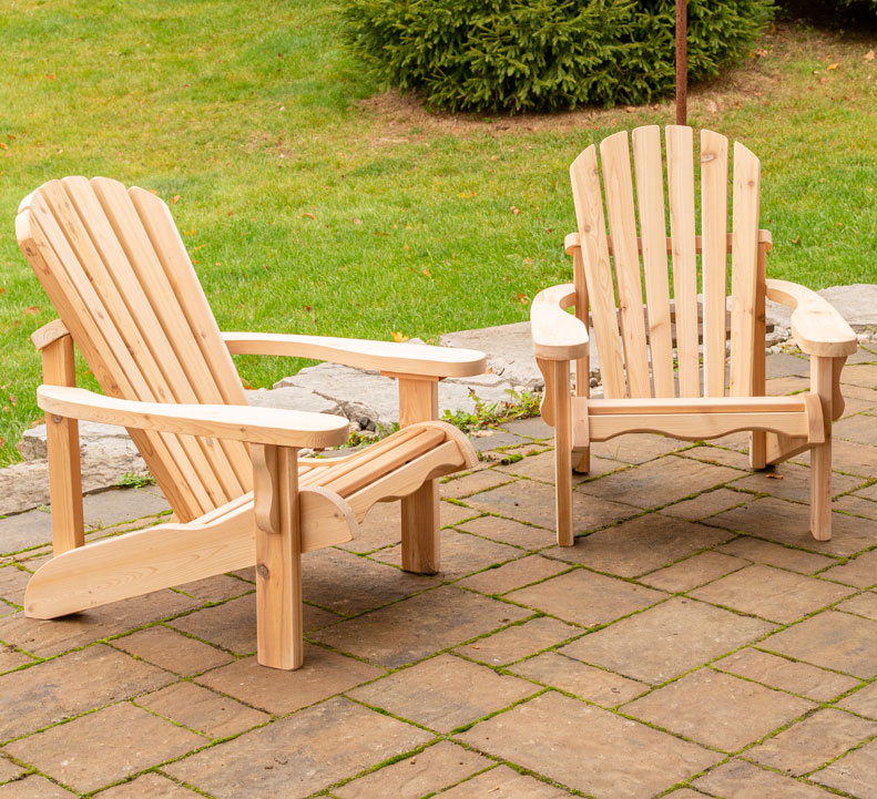 Adirondack Muskoka Chair – White Cedar