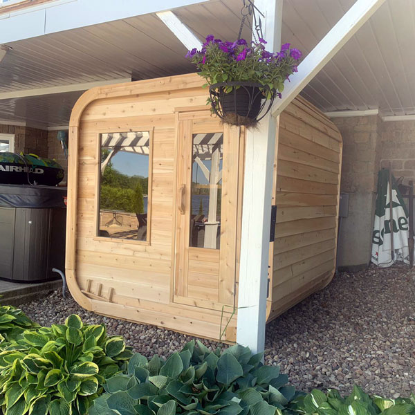 Luna Cedar Cabin Sauna