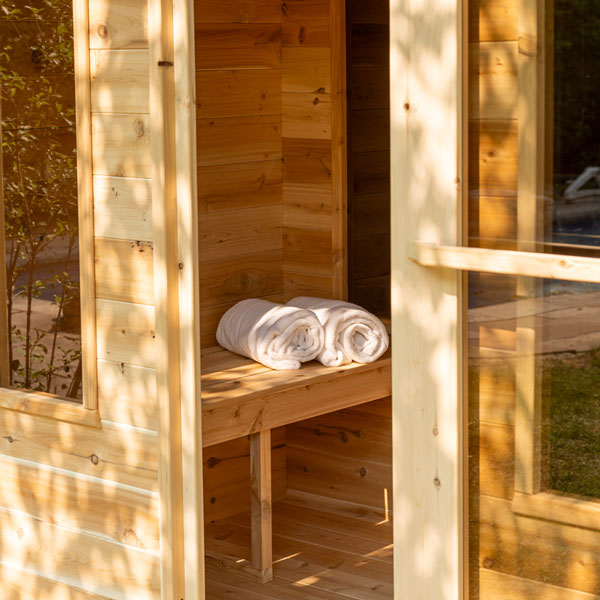 Georgian Cabin Cedar Sauna with Changeroom