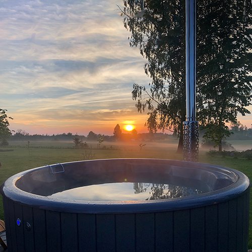 SaunaLife Model S4N Wood-Burning Hot Tub